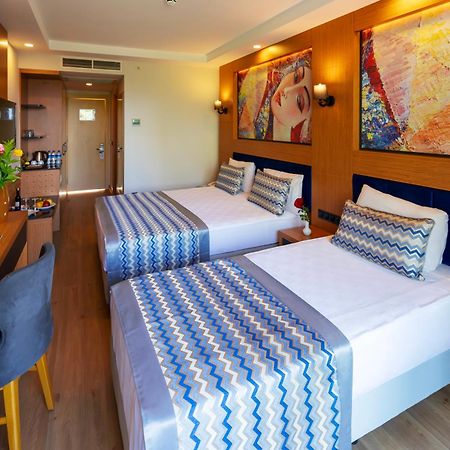 אוקורקאלאר Sealife Buket Resort & Beach Hotel מראה חיצוני תמונה