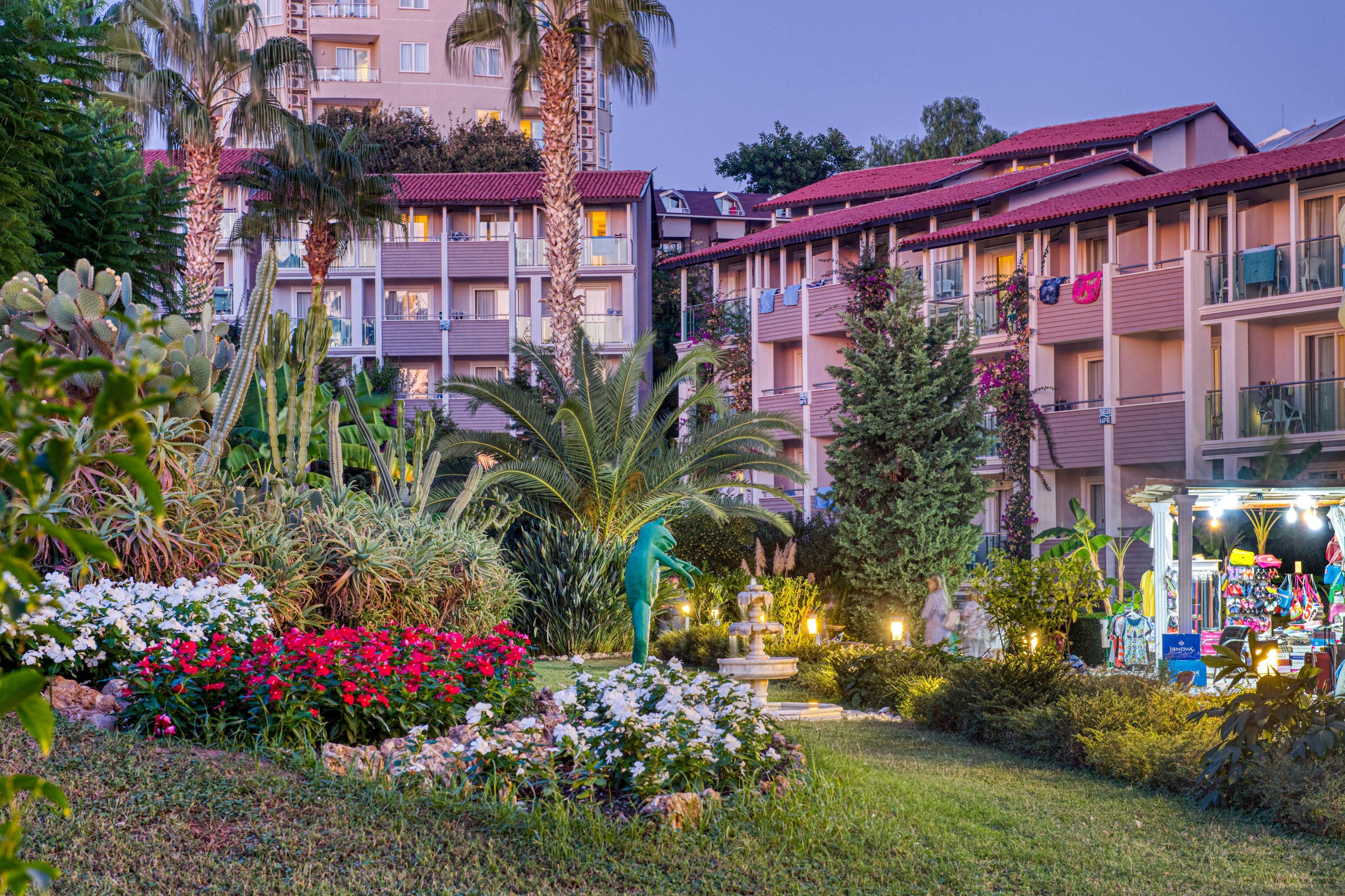 אוקורקאלאר Sealife Buket Resort & Beach Hotel מראה חיצוני תמונה