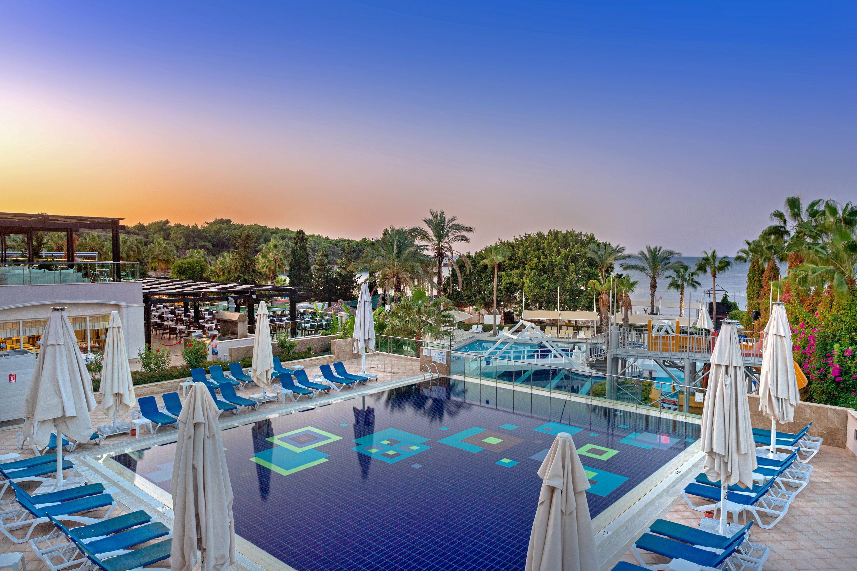 אוקורקאלאר Sealife Buket Resort & Beach Hotel מראה חיצוני תמונה